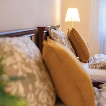Theatroom Apartman *